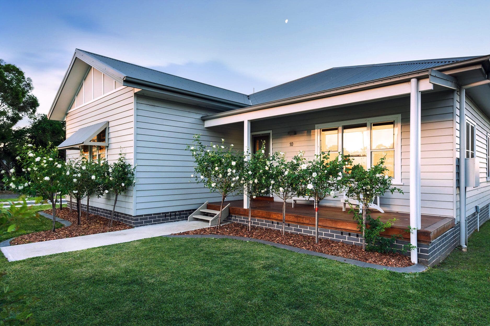 Why crowded open homes don’t intimidate buyers’ agents